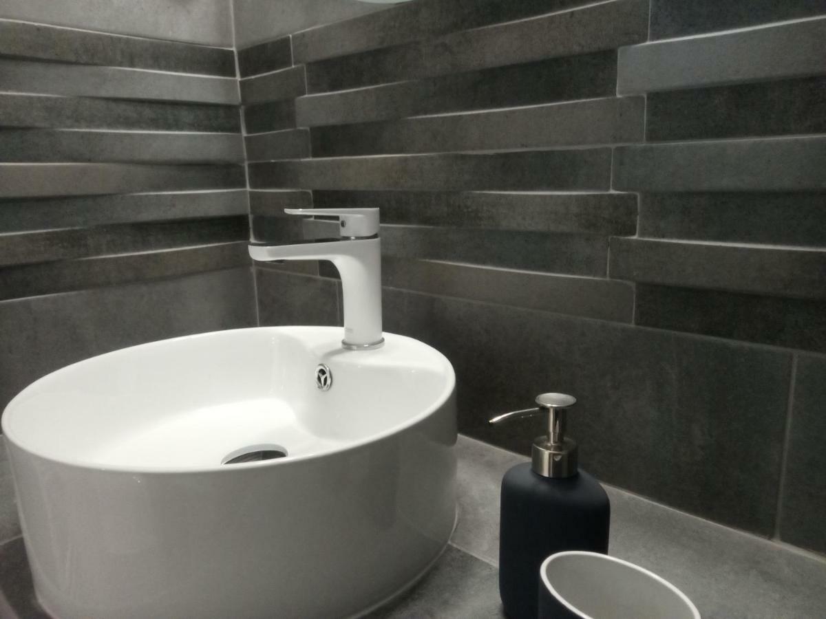 New Apartment Near Metro Larissis In The Centre Of Atina Dış mekan fotoğraf